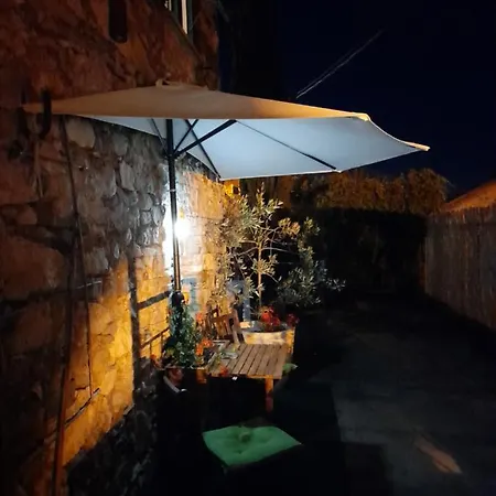 A Ridosso 3* リッコ・デル・ゴルフォ・ディ・スペーツィア