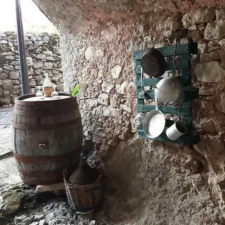 A Ridosso Riccò del Golfo di Spezia