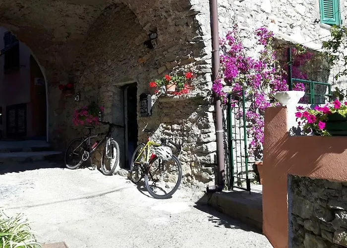 A Ridosso 3* Ricco del Golfo di Spezia