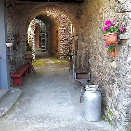 A Ridosso Riccò del Golfo di Spezia